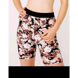 For Love And Lemons Tiffany Biker Shorts Floral Size S Black 7" Inseam Yoga Gym